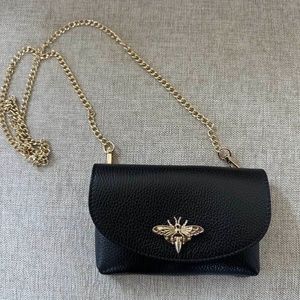 Black Italian Leather bag wit ha gold bee clasp